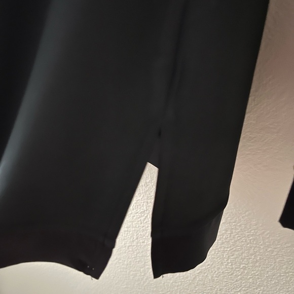 White House|Black Market Black Long Sleeve Blouse Tunic With Silk Trim Small - Picture 3 of 5